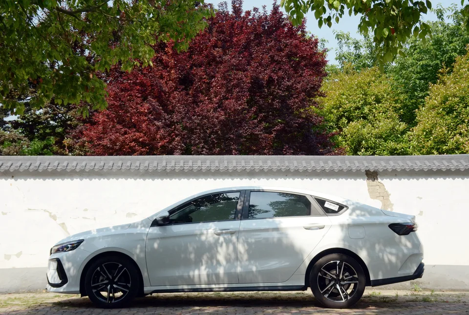 Geely Binrui Binrui 2024 Binrui COOL 1.5T DCT Longteng Edition 2024 — thumbnail 4