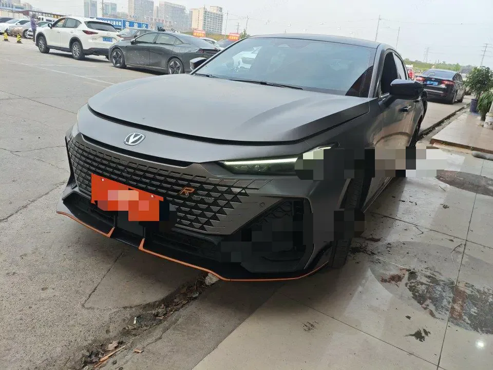 Changan UNI-V 2022