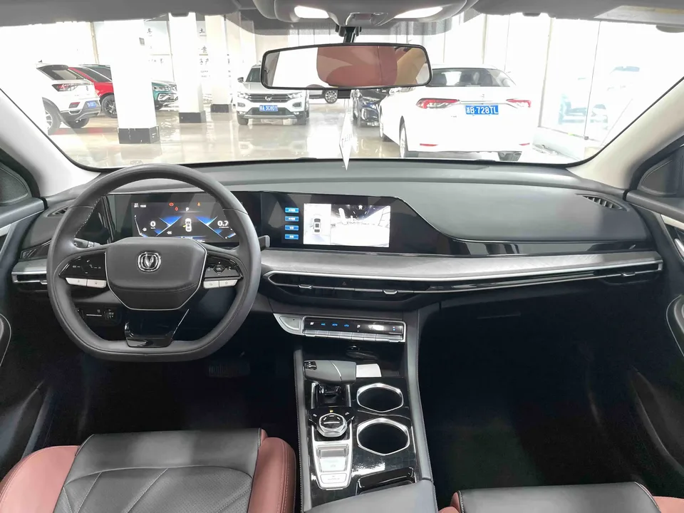 Changan Escape Eado PLUS Blue Whale NE 1.4T GDI DCT Flagship Model 2022 — миниатюра 4