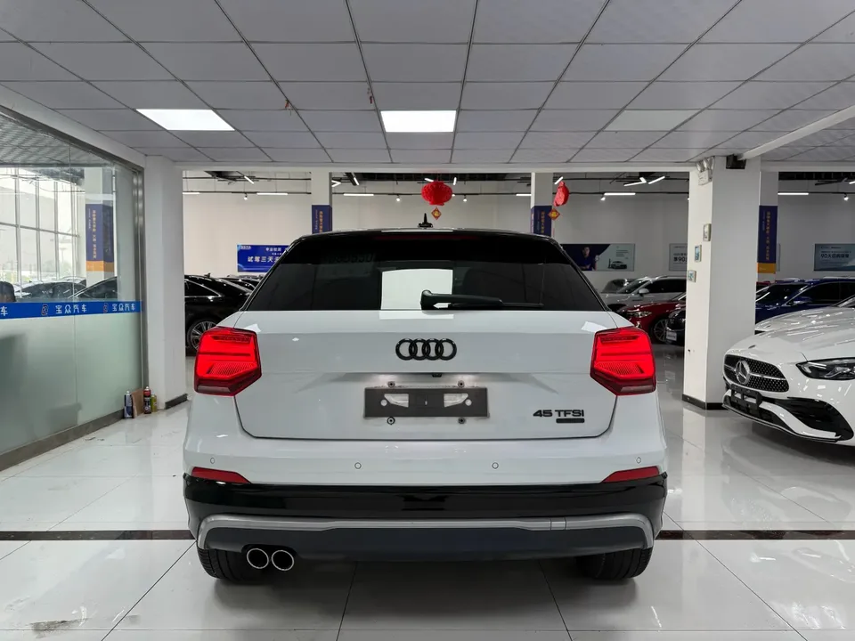 Audi Q2L Q2L 2021 Audi Q2L 2021 35TFSI aggressive and dynamic model 2022 — thumbnail 2