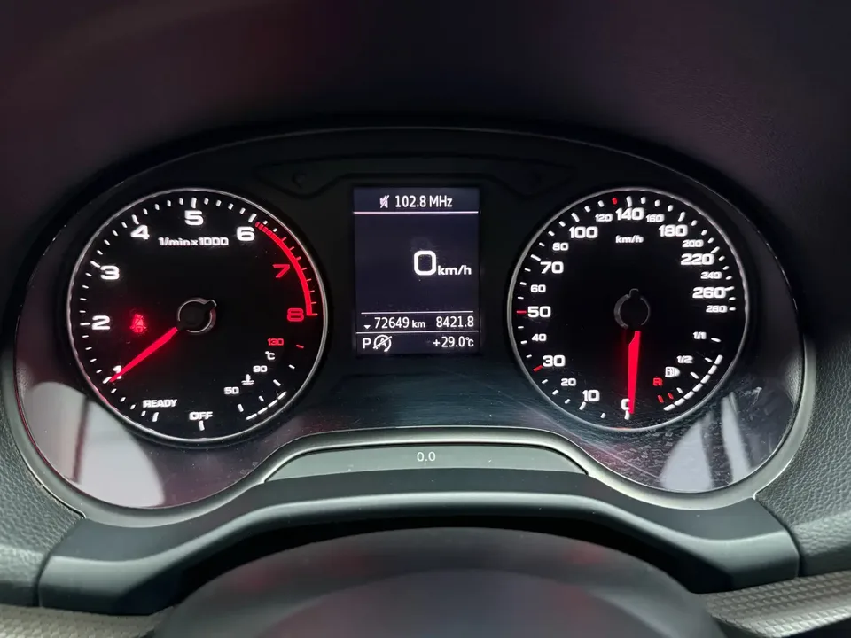 Audi Q2L Q2L 2021 Audi Q2L 2021 35TFSI aggressive and dynamic model 2022 — thumbnail 3