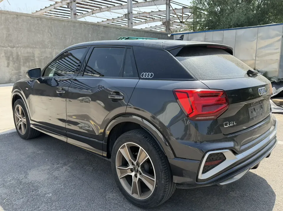 Audi Q2L Audi Q2L 2022 35 TFSI Fashion Dynamic Edition 2022 — миниатюра 4
