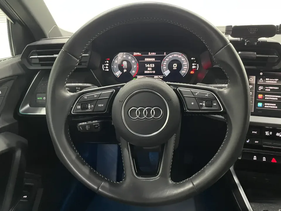Audi A3 A3 2022 Sportback 35 TFSI stylish and sporty 2022 — thumbnail 4