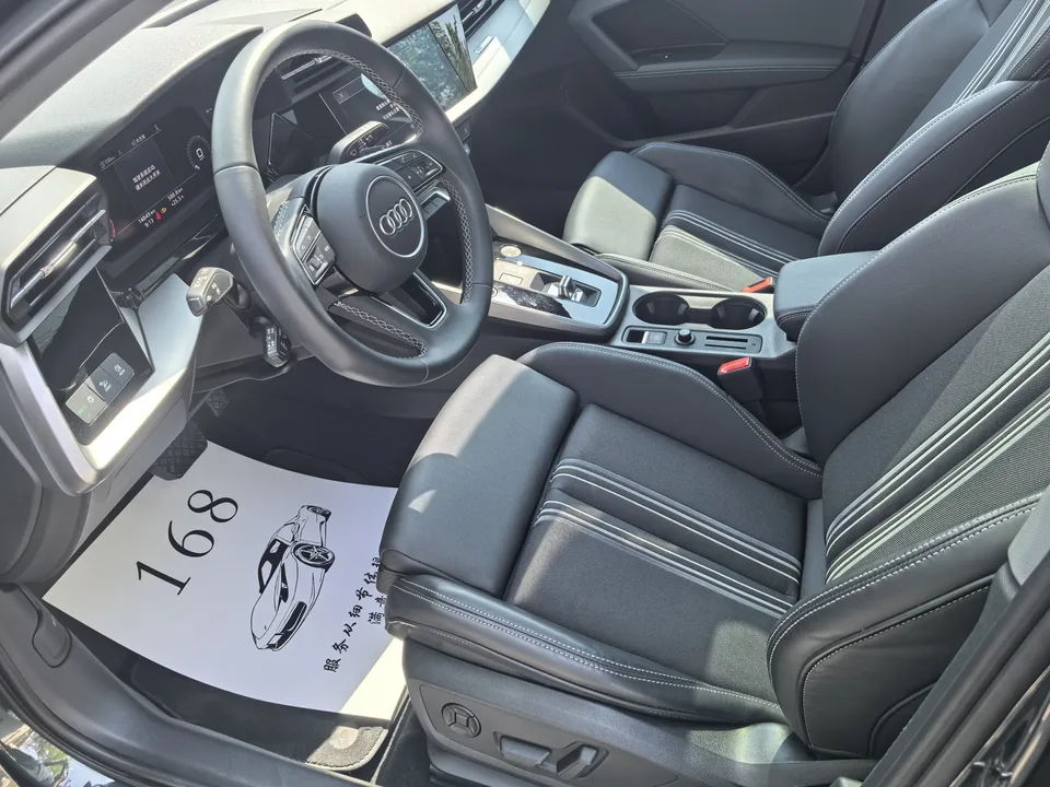 Audi A3 facelift Sportback 35 TFSI stylish and sporty 2023 — миниатюра 5