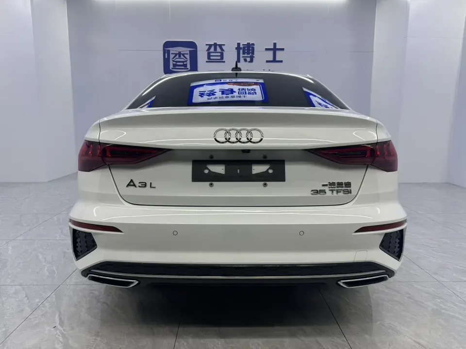 Audi A3 A3L Limousine 35 TFSI Fashion Sports 2022 — миниатюра 2