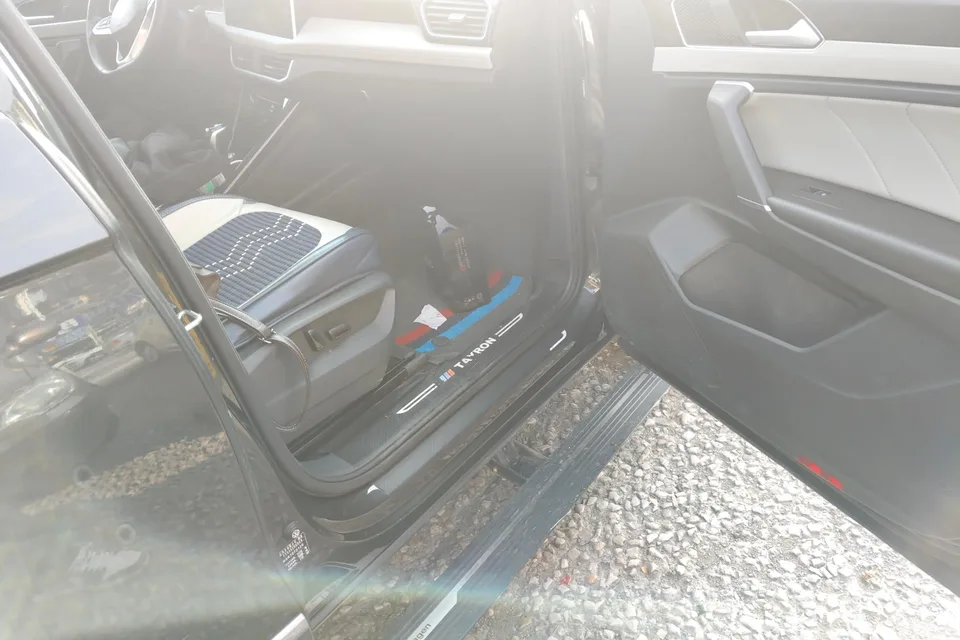 Volkswagen Tayron Tanyue 2024 300TSI 2WD Luxury Plus Advanced Edition 2024 — миниатюра 5