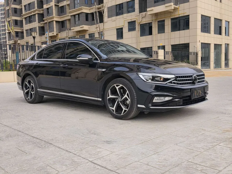 Volkswagen Magotan 2023