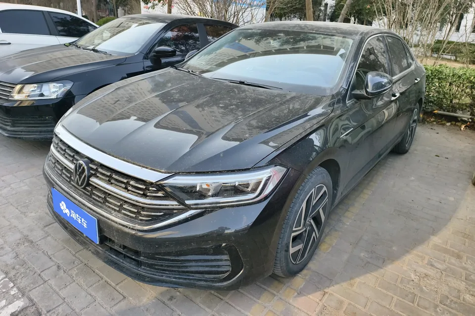 Volkswagen Sagitar 2023