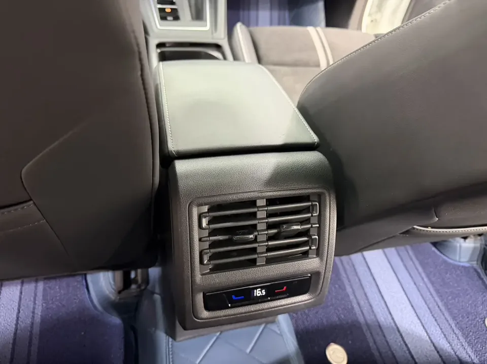 Volkswagen Golf Golf 2021 280TSI DSG R-Line 2022 — миниатюра 4