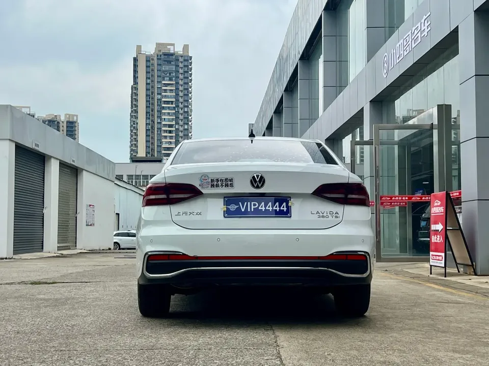 Volkswagen Lavida Lavida 2023 Lavida 2023 280TSI DSG Full Edition 2023 — thumbnail 2