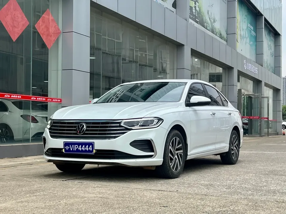 Volkswagen Lavida Lavida 2023 Lavida 2023 280TSI DSG Full Edition 2023 — photo 1, buy with delivery to Moscow