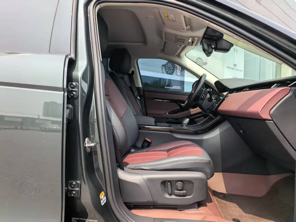 Land Rover Range Rover Evoque Aurora L 2.0T 249PS Yuguang Zunyao Edition 2024 — миниатюра 4