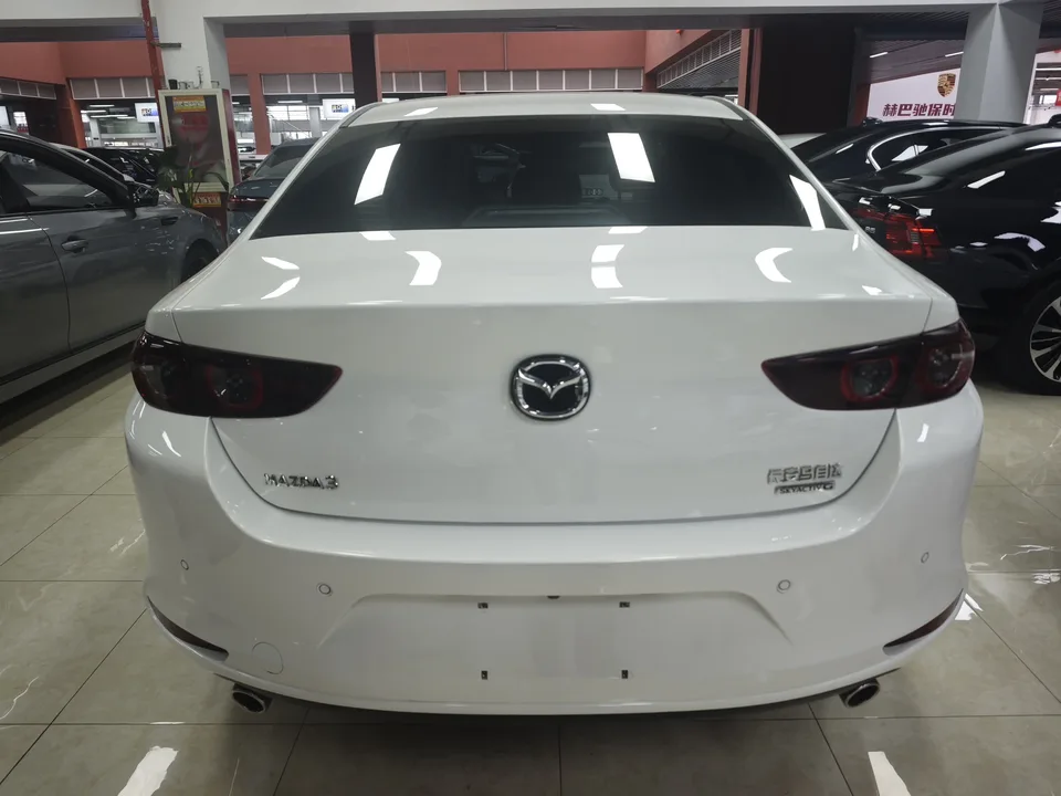 Mazda Axela 2.0L Automatic Engine Edition 2026 — миниатюра 4