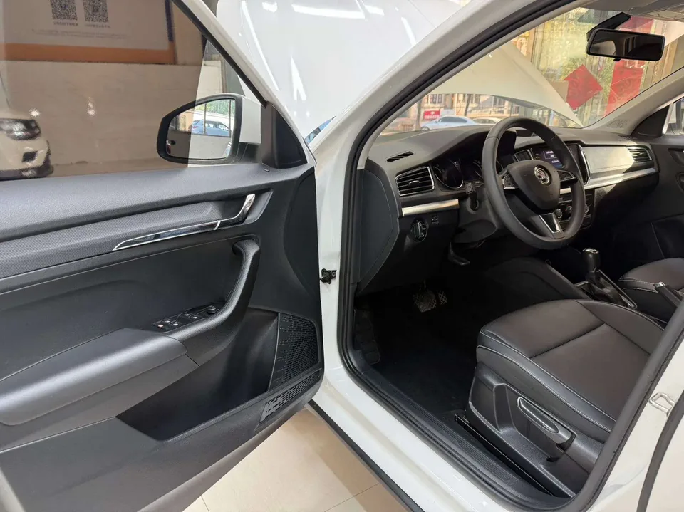 Skoda Comek 1.5L automatic comfort version 2022 — миниатюра 5