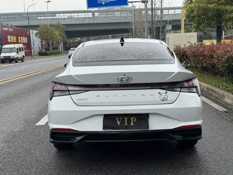 Hyundai Elantra Elantra 2021 Elantra 2021 1.5L CVT LUX Premium Edition 2022 — thumbnail 5