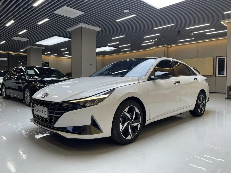Hyundai Elantra Elantra 2021 Elantra 2021 1.5L CVT GLX Elite Edition 2022 — photo 1, buy with delivery to Moscow