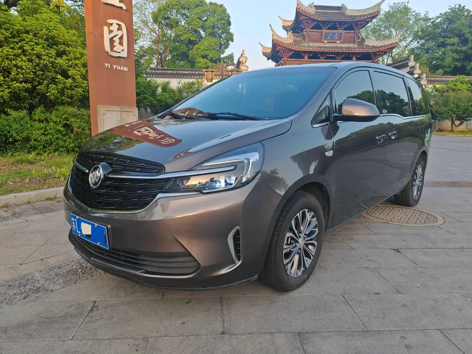 Buick GL8 2022