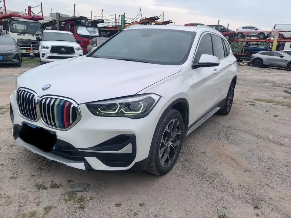 BMW X1 X1 2022 BMW X1 2022 sDrive20Li Exclusive Model 2022 — thumbnail 4