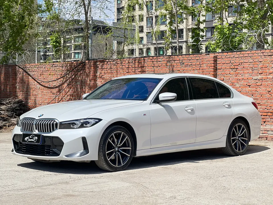 BMW 3 Series 2023