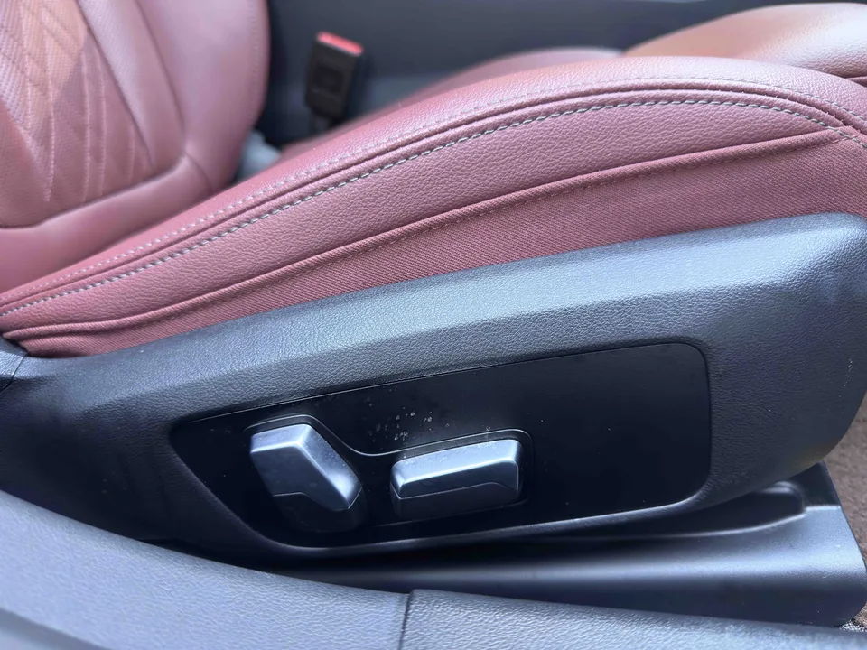 BMW 3 Series BMW 3 Series 2023 320Li M Sport Package 2023 — миниатюра 5