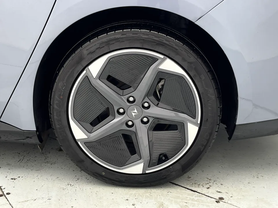 Dongfeng YiPai 007 2024