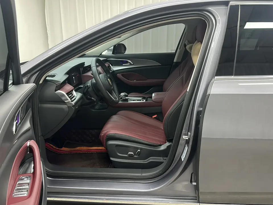 Hongqi H5 Hongqi H5 2023 2.0T Automatic Intelligent Connected Flag Edition 2023 — миниатюра 5