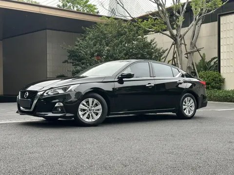 Nissan Altima 2022 buy in Moscow