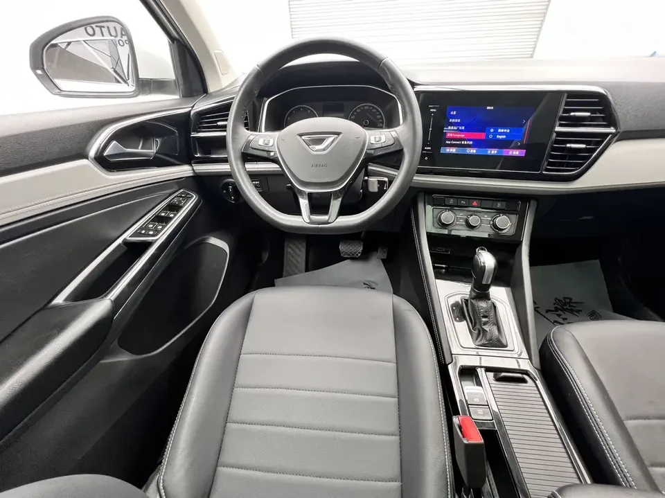 Jetta VS7 VS7 2023 280TSI automatic aggressive version 2023 — thumbnail 3