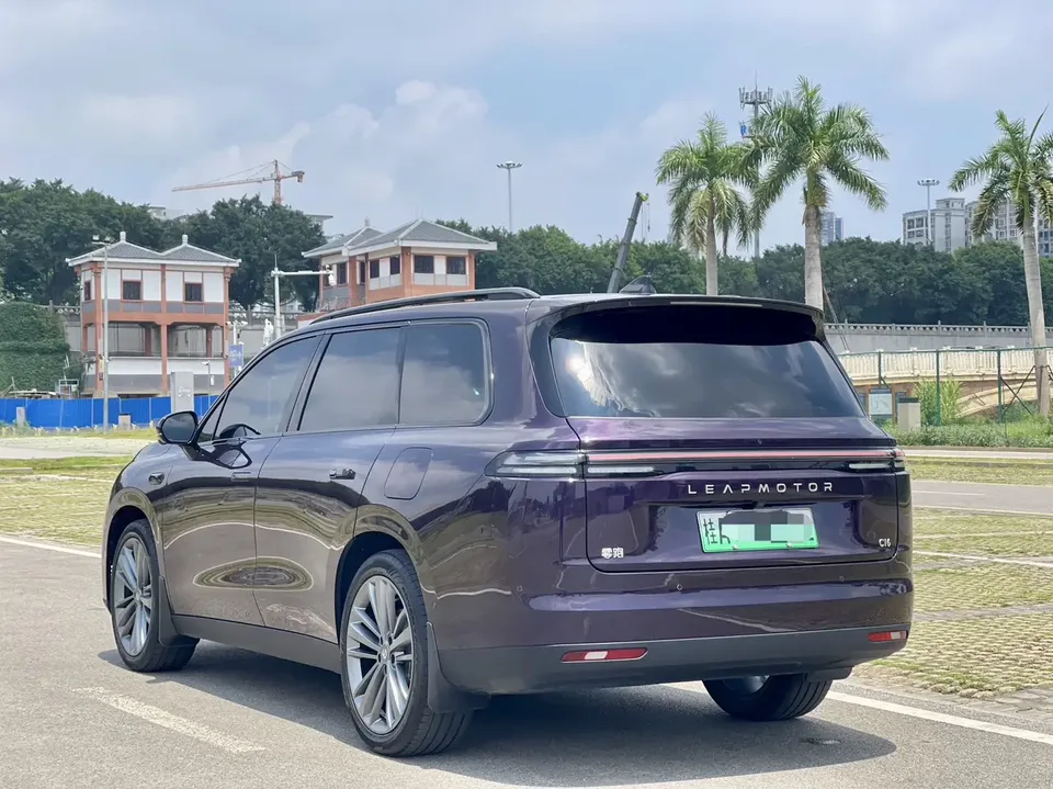 Leapmotor C16 Extended Range 200 LiDAR Edition 2024 — миниатюра 4
