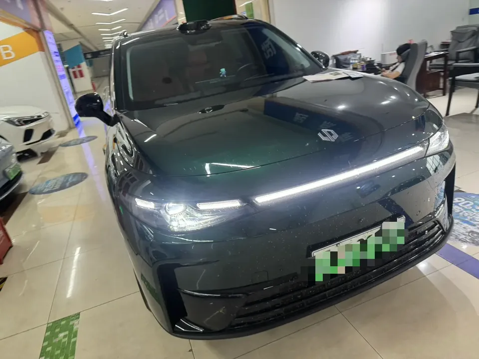 Leapmotor C16 pure electric version 520 LiDAR version 2024 — миниатюра 4