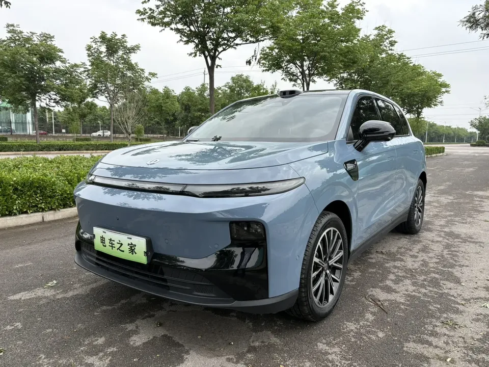 Leapmotor B10 2025