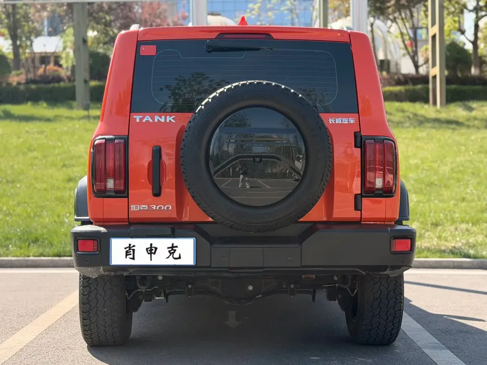Tank 300 Tank 300 2023 off-road version 2.0T Challenger 2023 — миниатюра 2