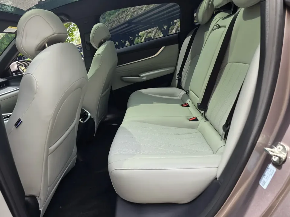 Changan Qiyuan A07 Changan Qiyuan A07 2025 Extended Range Premium Edition 230 2025 — миниатюра 4