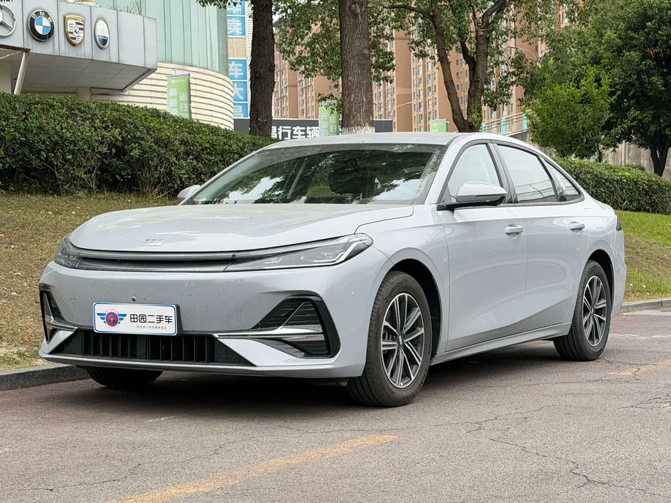 Geely Galaxy A7 EM 2025