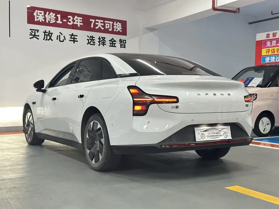 XPeng Xiaopeng MONA M03 502 Long Range Max Edition 2025 — миниатюра 2