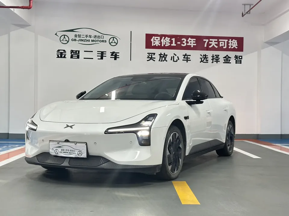XPeng Xiaopeng MONA M03 2025