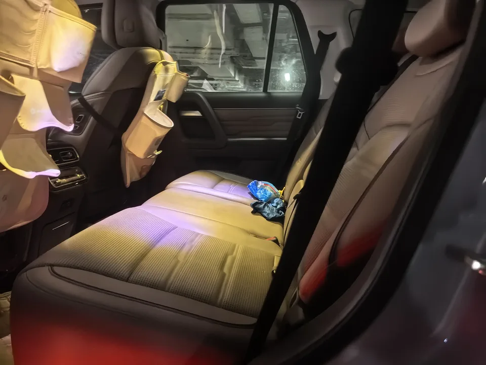 BAIC Beijing Off-road BJ60 Beijing Off-road BJ60 2022 2.0T automatic 11-piece five-seater 2023 — thumbnail 5