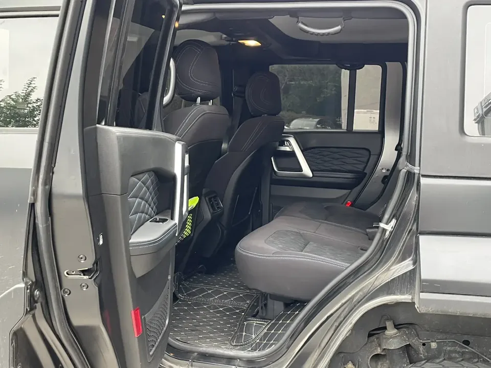 BAIC Beijing Off-road BJ40 Beijing Off-road BJ40 2023 2.0D Automatic 4WD Blade Hero Edition Knight Type (Front and Rear Electric Locks) 2023 — миниатюра 3