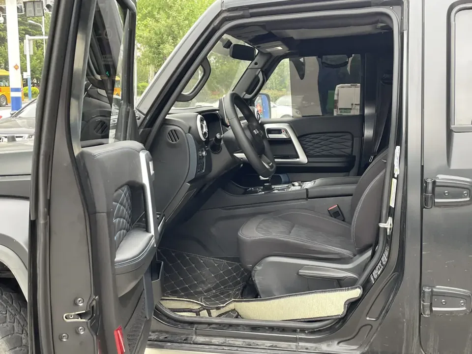 BAIC Beijing Off-road BJ40 Beijing Off-road BJ40 2023 2.0D Automatic 4WD Blade Hero Edition Knight Type (Front and Rear Electric Locks) 2023 — миниатюра 5