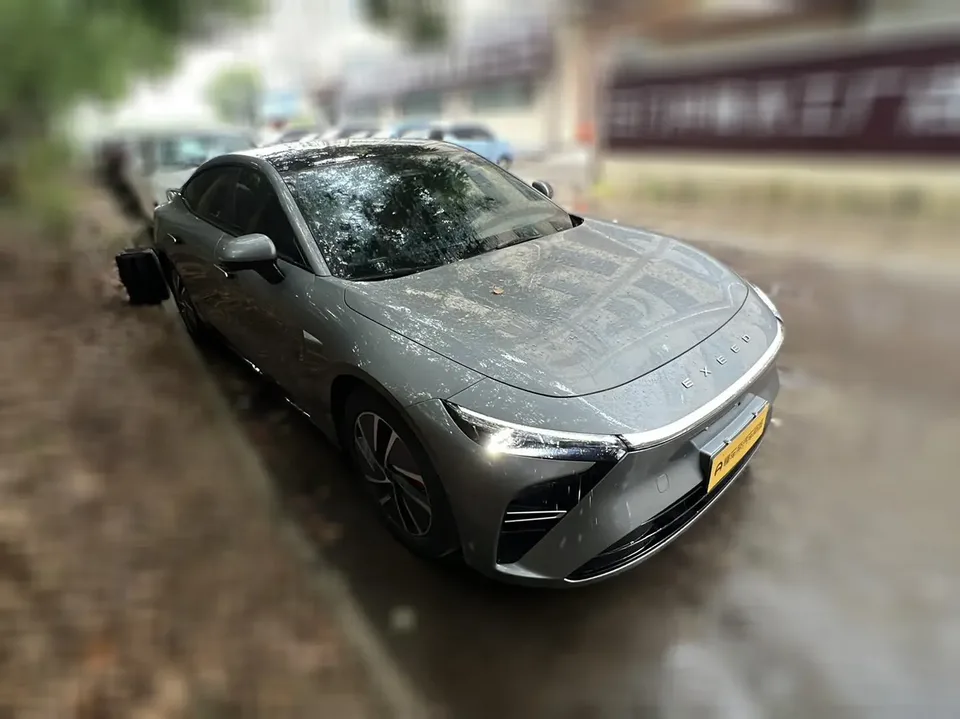 Exeed Sterra ES Extended Range Pro High-Speed Assisted Driving 2025 — миниатюра 3