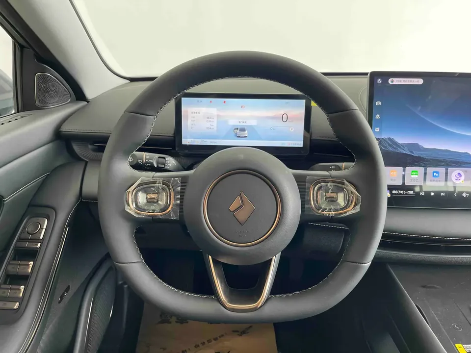 Baojun Enjoy PHEV 140km Luxury Edition 2026 — миниатюра 5
