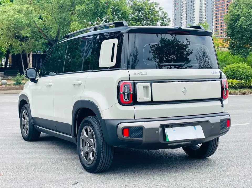 Baojun Yueya Plus flagship version 2025 — миниатюра 2