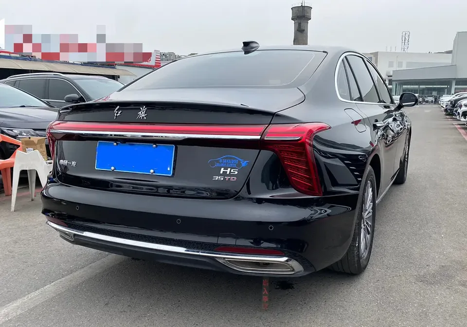 Hongqi H5 Hongqi H5 2024 1.5T DCT Zhilian Qiyun Edition 2024 — миниатюра 2