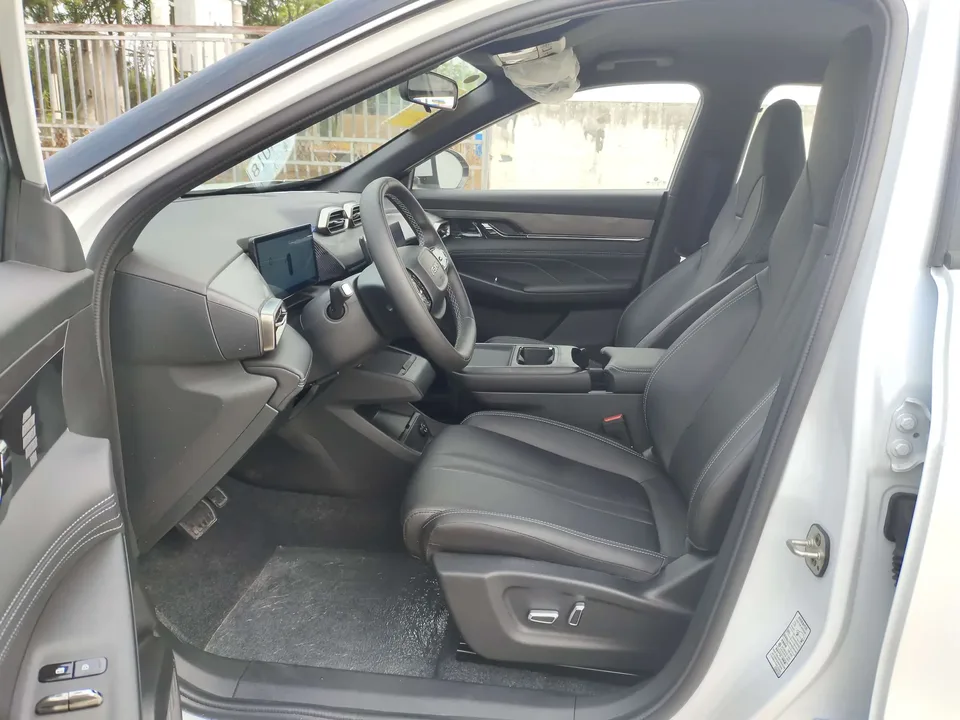 Dongfeng Fengshen L7 EV 518 Enjoy Edition 2026 — миниатюра 3