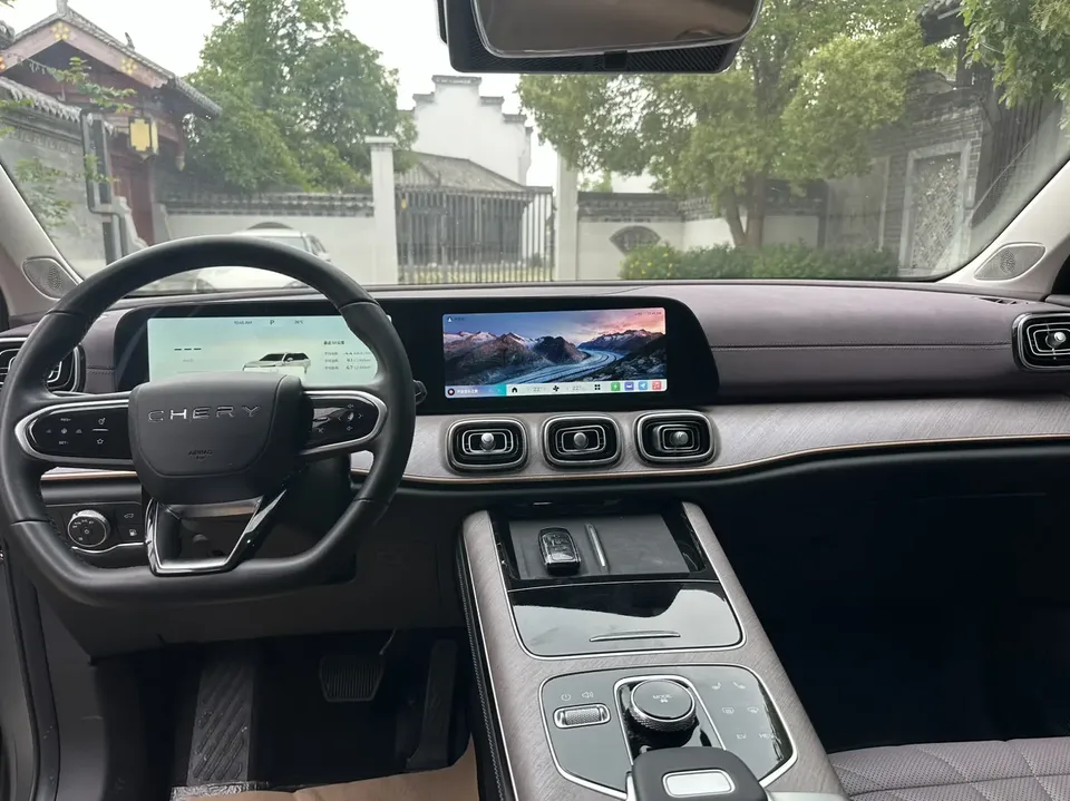 Chery Tiggo 9 C-DM Tiggo 9 C-DM 2025 106km Super Edition Ternary Lithium 2024 — миниатюра 4