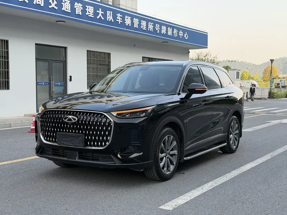 Chery Tiggo 8L 2025