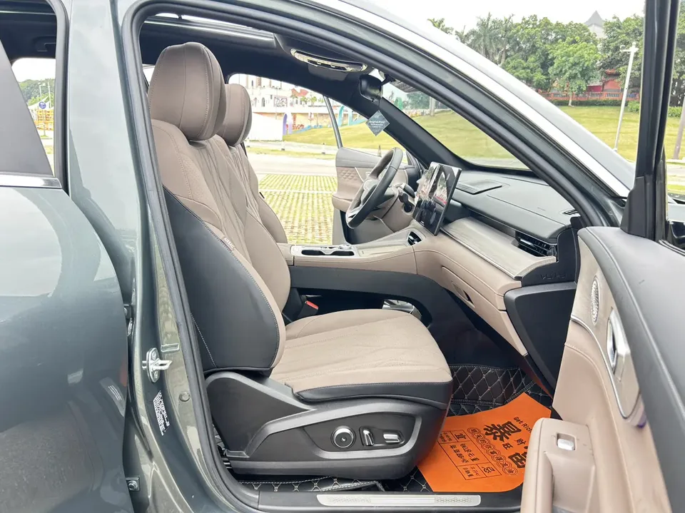 Chery Tiggo 8 PLUS Tiggo 8 PLUS 2025 Kunpeng 290TGDI DCT Premium 5-seater 2024 — миниатюра 5