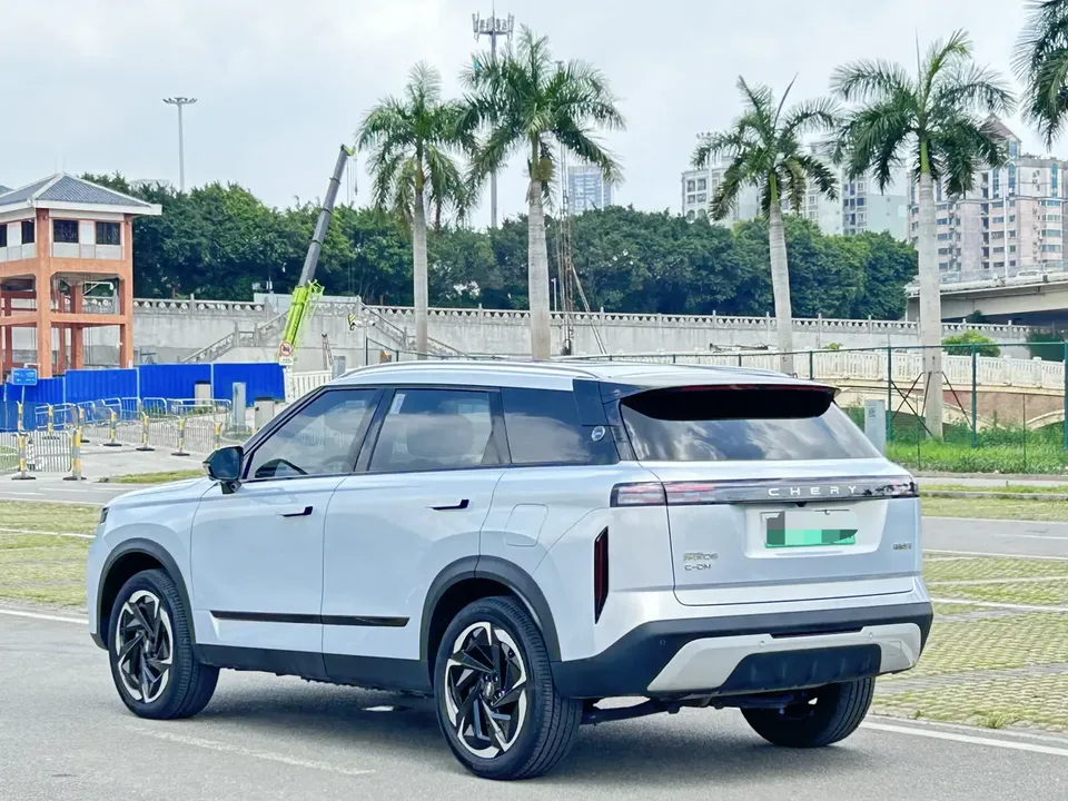 Chery Explore 06 C-DM 1.5T Luxury 2024 — миниатюра 4