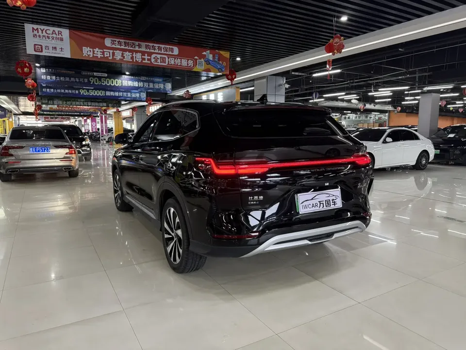 BYD Song PLUS DM DM-i Champion Edition 110KM Flagship PLUS 2023 — миниатюра 4