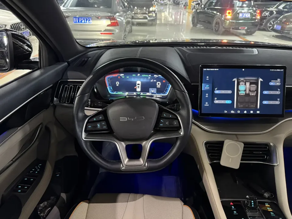BYD Song PLUS DM DM-i Champion Edition 110KM Flagship PLUS 2023 — миниатюра 5